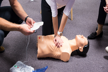 Why is it important for every nurse practitioner to learn Cardiopulmonary Resuscitation (CPR)?